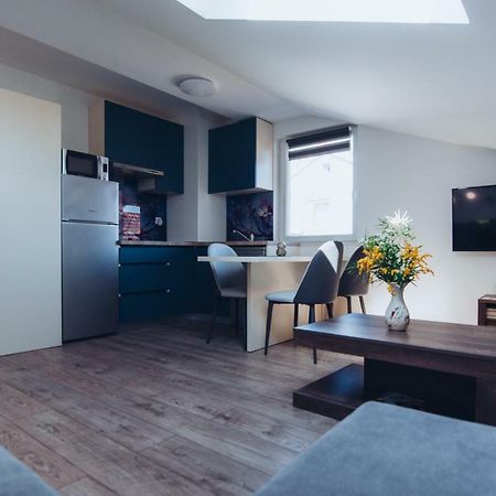 Seasons Apartmani 奥西耶克 外观 照片