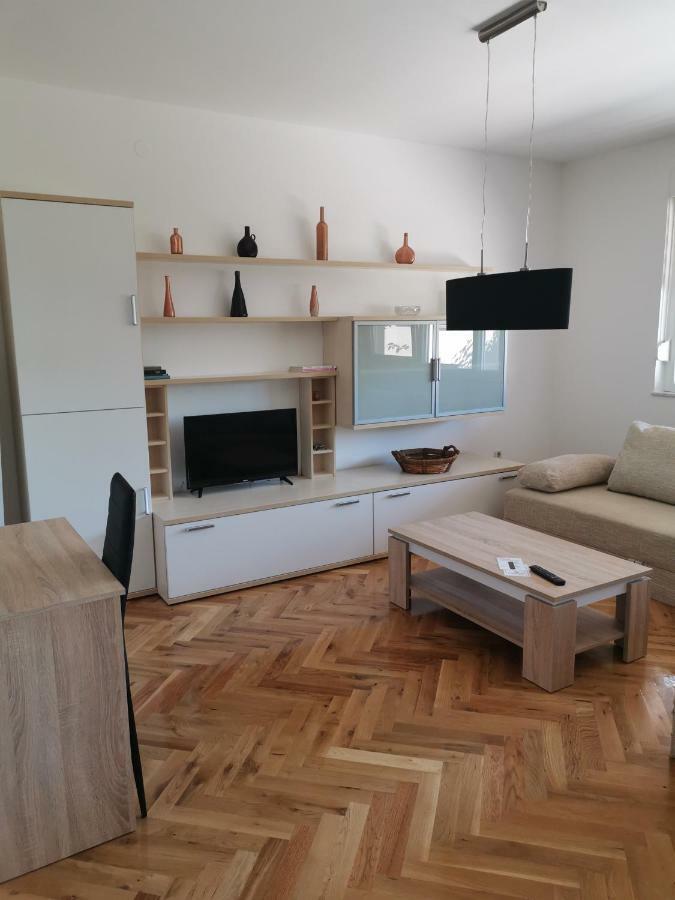 Seasons Apartmani 奥西耶克 外观 照片